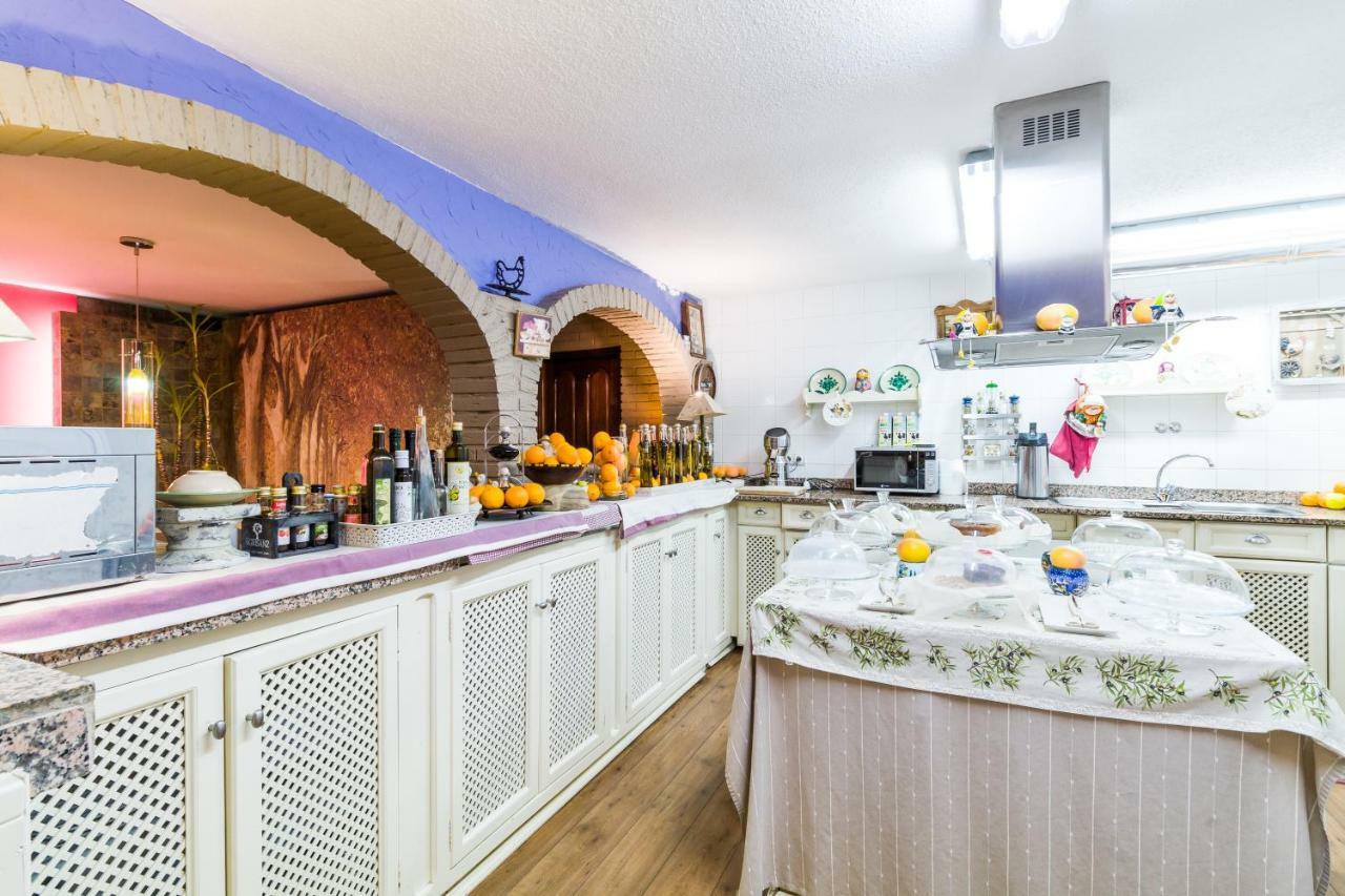 B&B Concha Бесерріль-де-ла-Сьєрра Екстер'єр фото